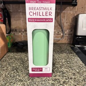Breastmilk Chiller by (no brand visible) - Mint Green